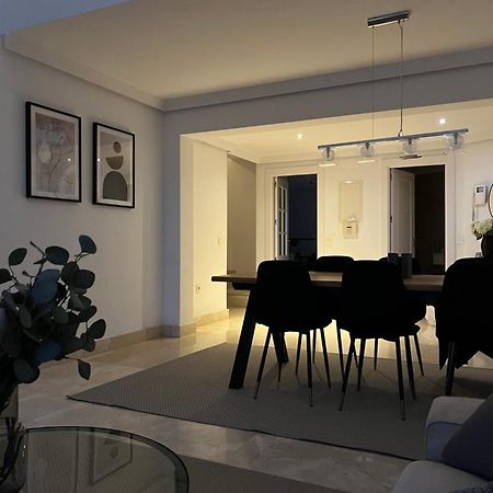 Apartament Penthouse With Sea Views In Marbella Zewnętrze zdjęcie