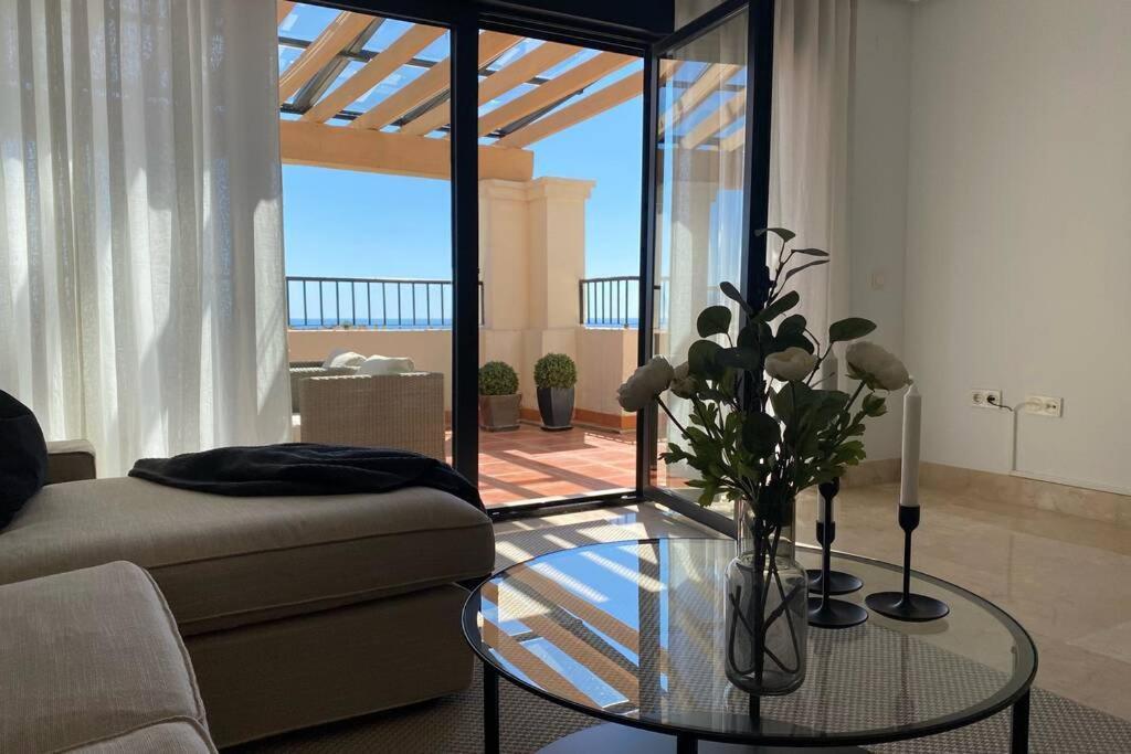 Apartament Penthouse With Sea Views In Marbella Zewnętrze zdjęcie